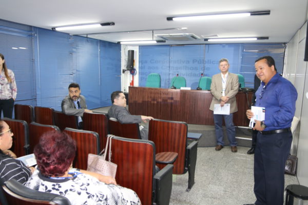 Presidente Manoel Neri conduziu a abertura